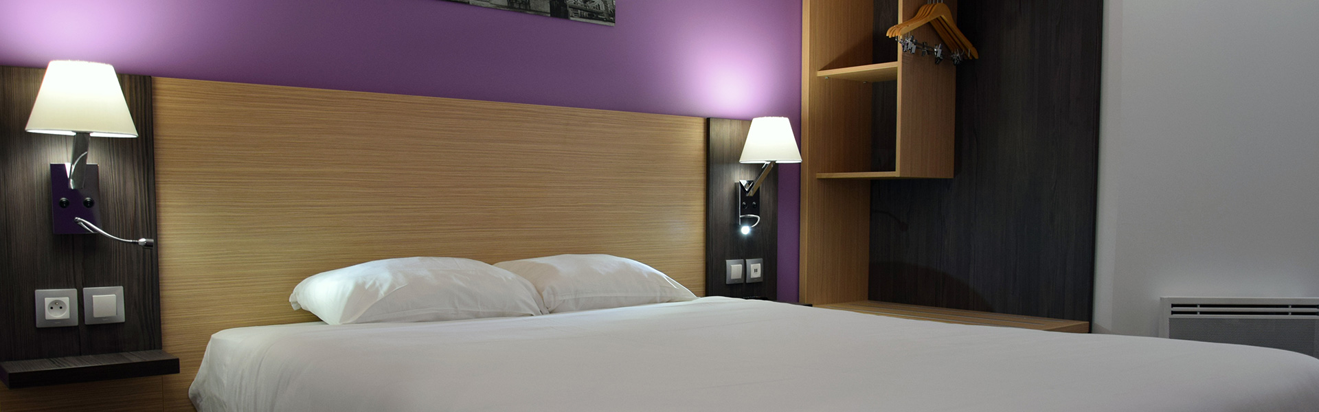 hotel_bleu_france_chambre_violet_1920x600